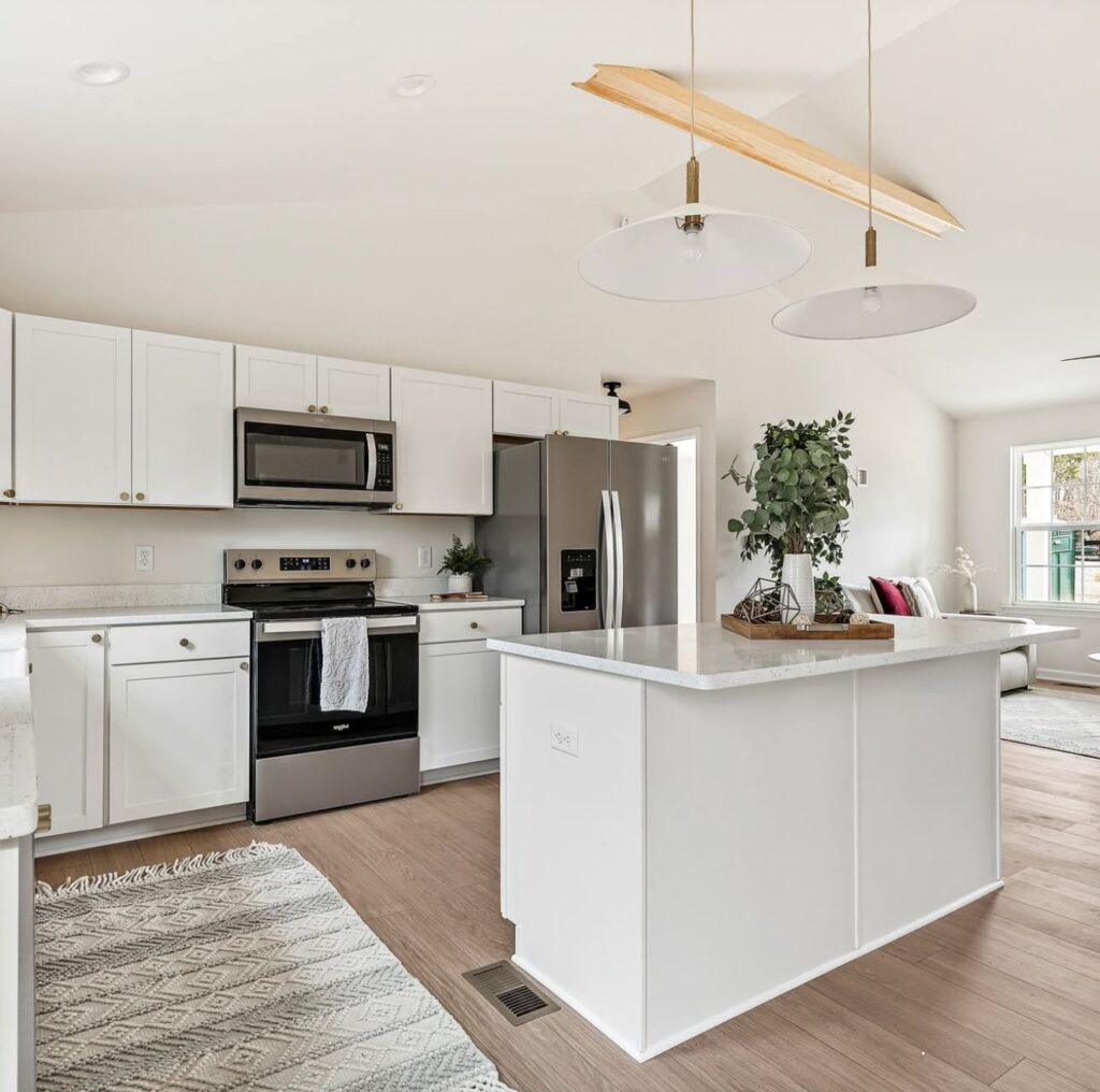 One of our latest masterpieces, showcasing the exquisite Sparkling White Quartz countertop that combines the elegance and durability and our expertise of our highly trained craftsmanship.