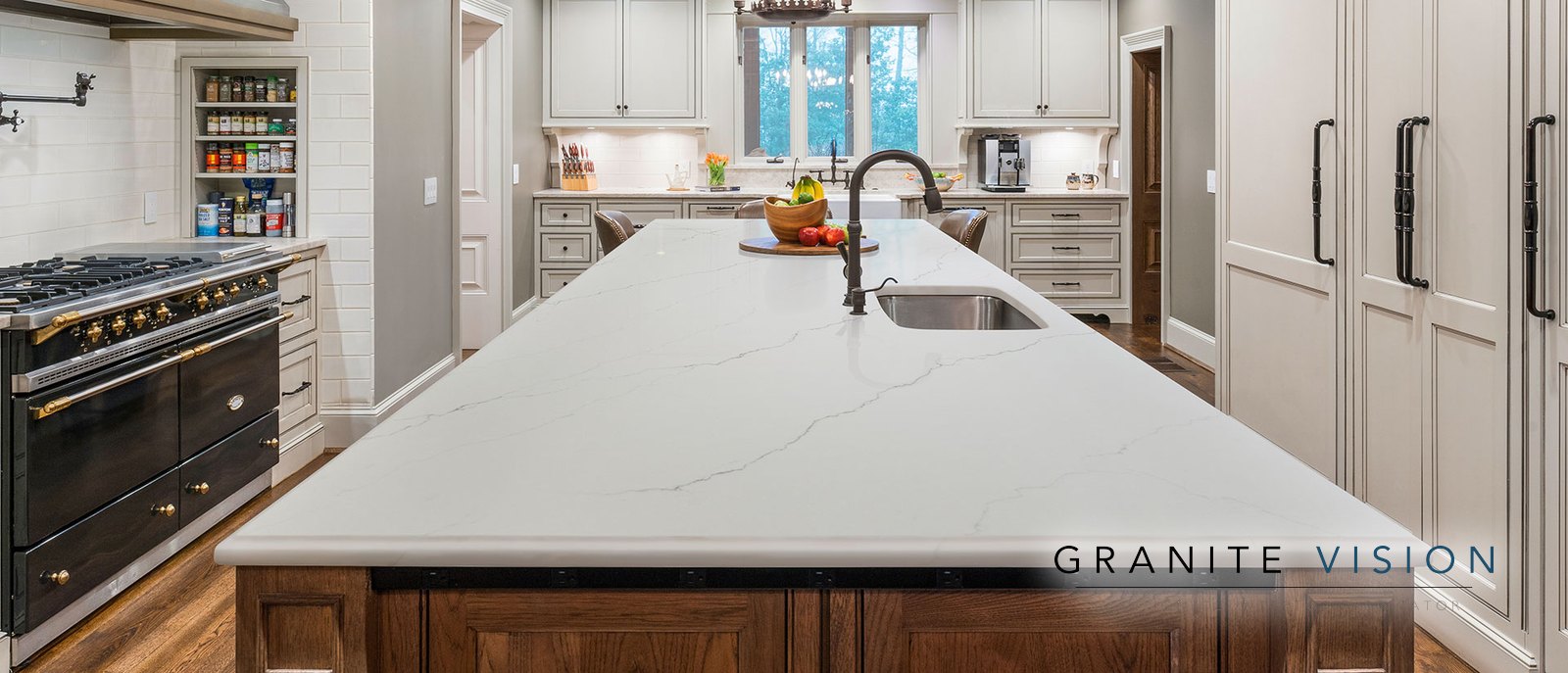 Calacatta Miraggio Quartz in a kitchen